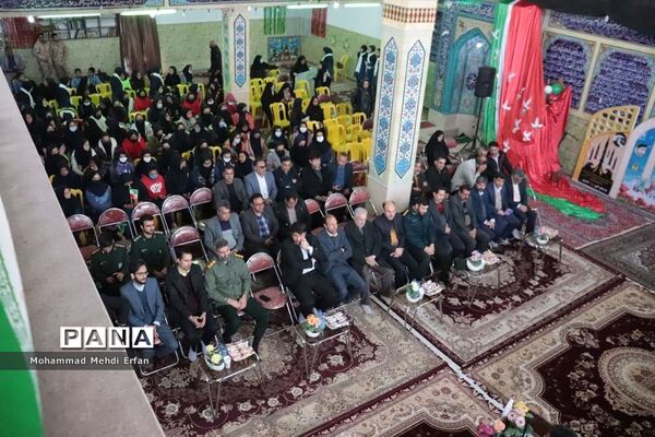 نواخته شدن زنگ انقلاب در مدارس شهرستان آباده