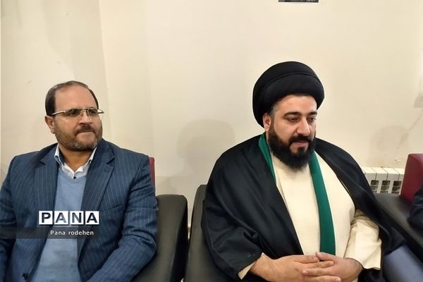 نواختن زنگ انقلاب در آموزش و پرورش رودهن