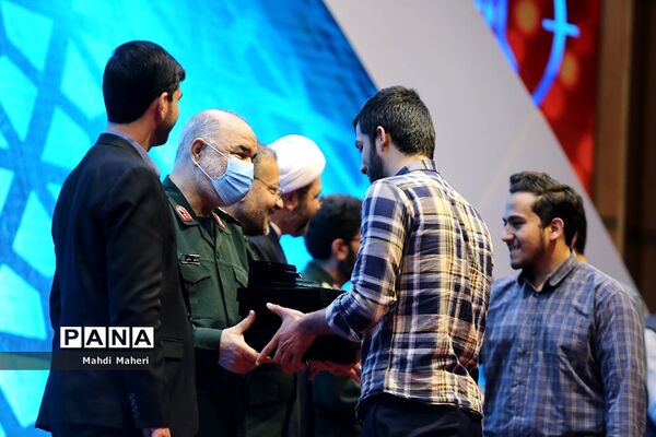 مراسم اختتامیه چهارمین رویداد سراسری تولید محتوای دیجیتال بسیج