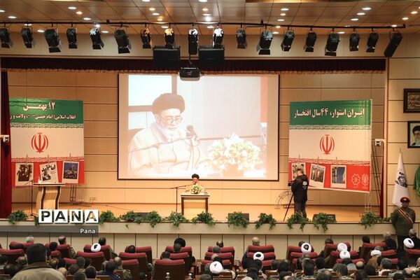 سالگرد دوازدهم بهمن ماه سالروز ورود امام خمینی(ره) به ایران در تبریز