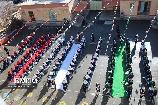 طنین گلبانگ انقلاب در بهارستان‌دو
