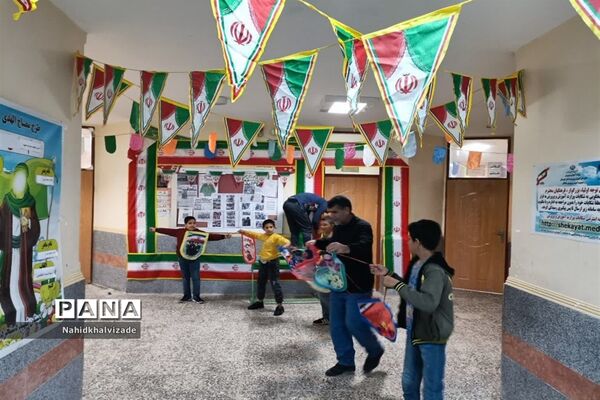 زنگ‌ چهل و چهارمین سالگرد پیروزی انقلاب  اسلامی ایران در شادگان