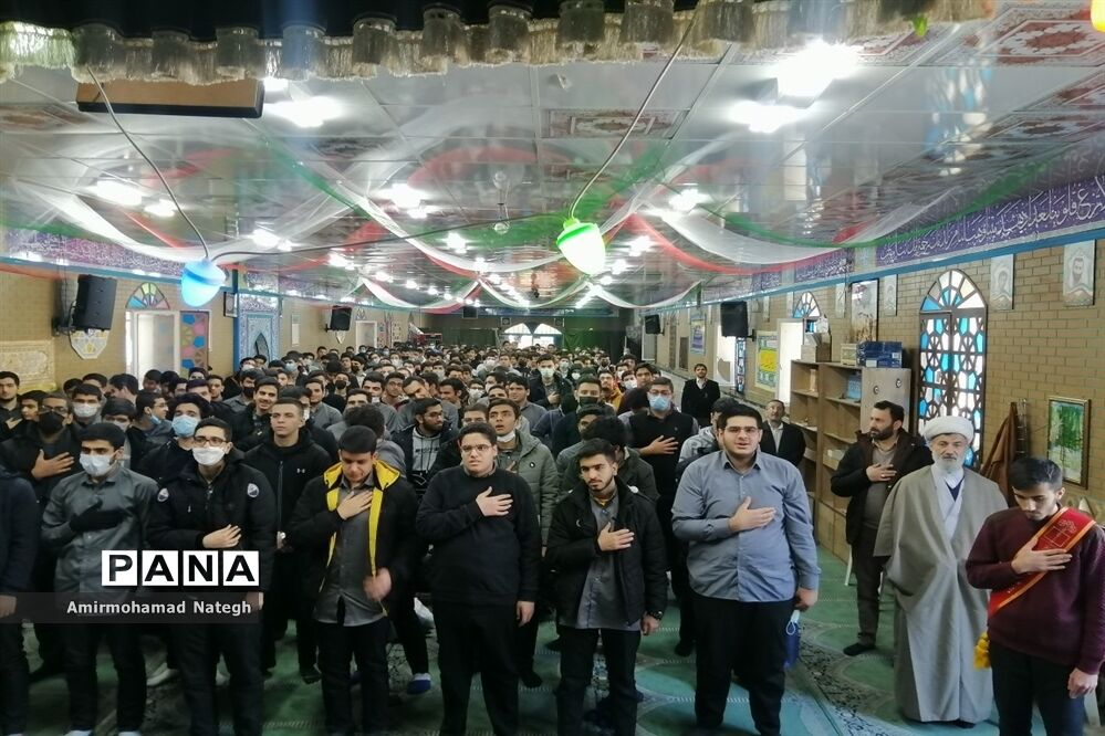 مراسم میلاد حضرت علی (ع) در دبیرستان ۱۷ شهریور