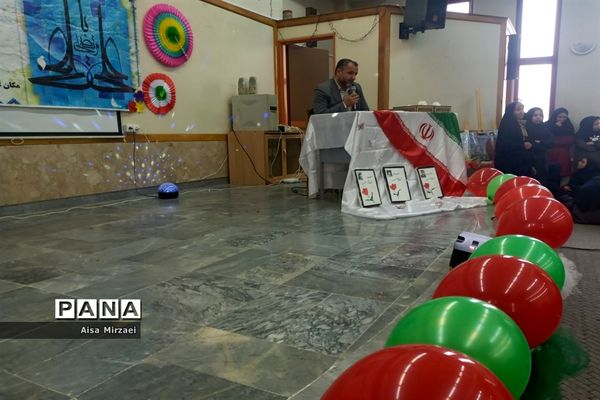 برگزاری جشن میلاد حضرت علی (ع) در سطح مدارس