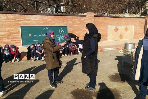 برگزاری بازی‌های محلی در دبستان برکت رودهن