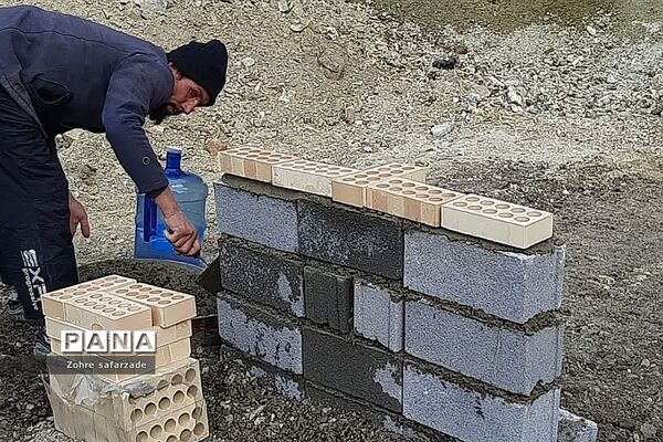 آیین خشت‌گذاری مدرسه ۱۴ کلاسه خیرساز زنده یاد کیقباد علی یوسفی در شهر رودهن