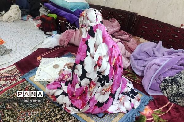 مراسم اعتکاف دانش‌آموزان دختر در رودهن