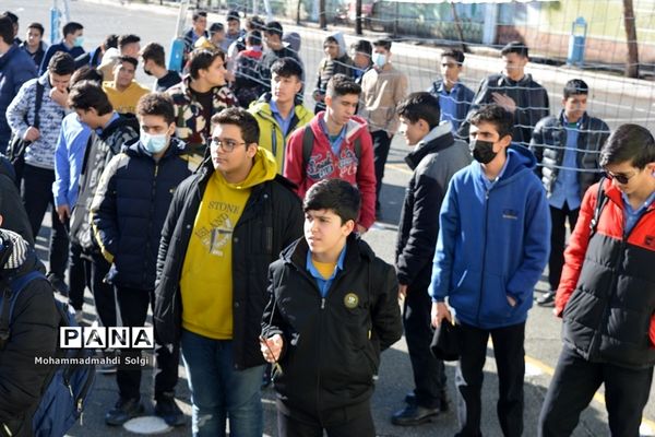 به صدا در آمدن زنگ انقلاب و آغاز چهل و چهارمین سالگرد پیروزی انقلاب اسلامی