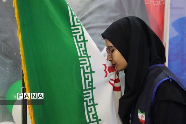 زنگ انقلاب در مدارس کرمانشاه همزمان با سراسر کشور نواخته شد