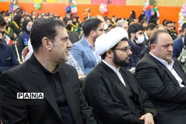 زنگ انقلاب در مدارس کرمانشاه همزمان با سراسر کشور نواخته شد