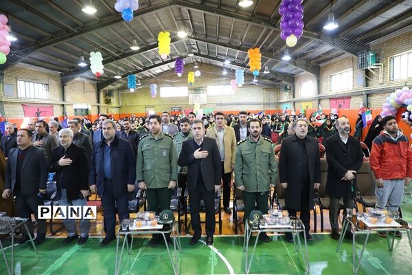 زنگ انقلاب در مدارس کرمانشاه همزمان با سراسر کشور نواخته شد