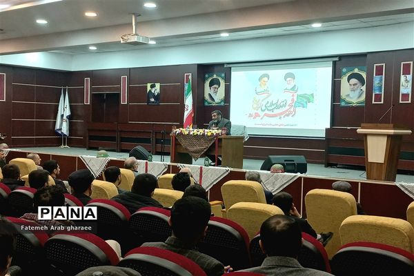 گردهمایی فعالان و نخبگان فرهنگی پاکدشت