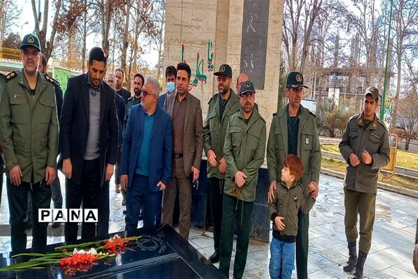 برگزاری مراسم غبار‌روبی مزار شهدای شهرستان نظرآباد