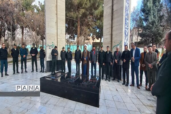 برگزاری مراسم غبار‌روبی مزار شهدای شهرستان نظرآباد