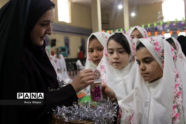 جشن تکلیف دختران بهارستانی