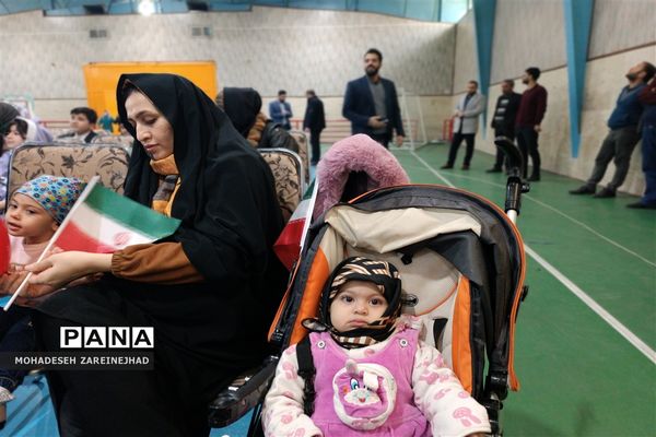 گرامیداشت روز پدر در شهرستان قرچک