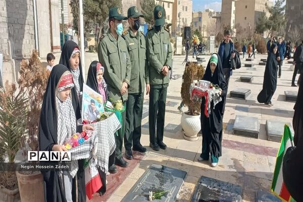 آیین گلباران و عطرافشانی مزار شهدای آستان امامزاده عقیل(ع) اسلامشهر