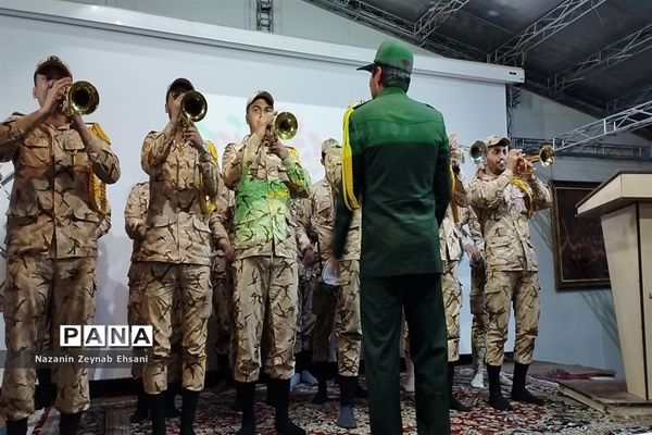 آیین مهمانی لاله‌ها