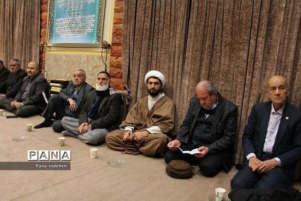 مراسم ولادت حضرت علی(ع) در دفتر امام‌جمعه رودهن