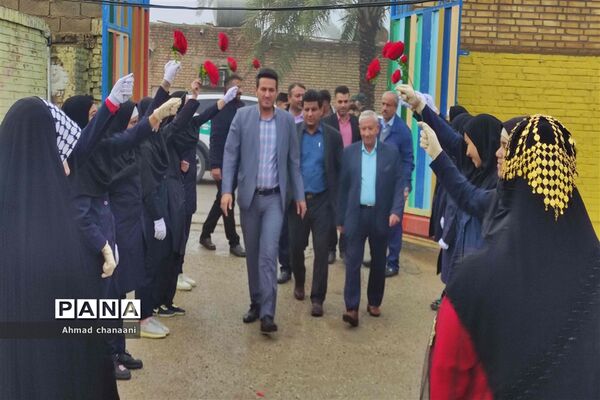 زنگ انقلاب در مدارس کارون نواخته شد