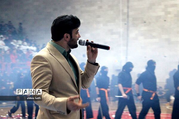 همایش همگانی «ورزش، عزت و افتخار» در کرمانشاه