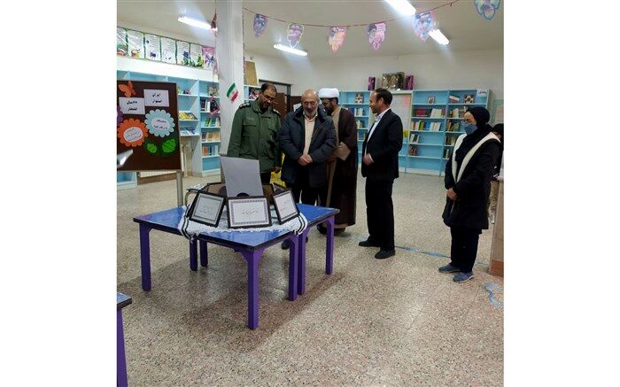 افتتاح نمایشگاه هنری به رنگ خدا در سرایان