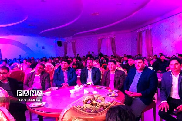 جشن گرامیداشت روز پدر و دهه فجر انقلاب اسلامی در خاتم