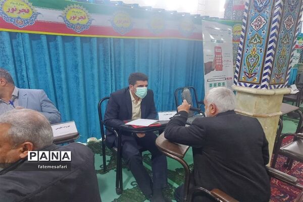 برپایی میز خدمت در نماز جمعه فیروزکوه