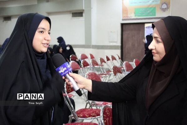 زنگ انقلاب در مدارس شهرستان سمنان نواخته شد