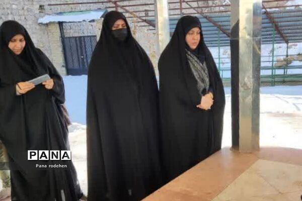 غباروبی و عطرافشانی شهدای آبعلی و دو شهید گمنام و شهدای سادات محله در رودهن