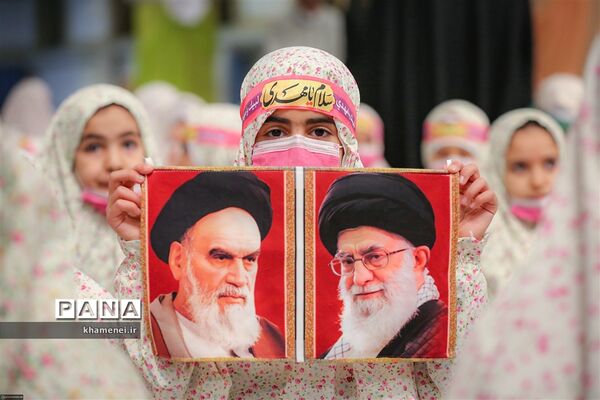 مراسم جشن تکلیف دختران دانش‌آموز به امامت رهبر معظم انقلاب