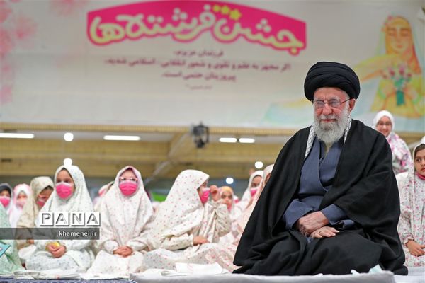 مراسم جشن تکلیف دختران دانش‌آموز به امامت رهبر معظم انقلاب