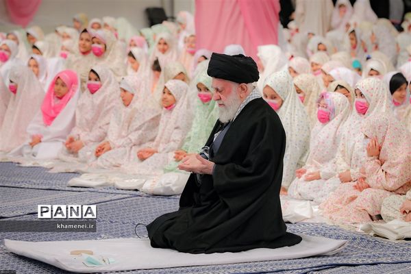 مراسم جشن تکلیف دختران دانش‌آموز به امامت رهبر معظم انقلاب