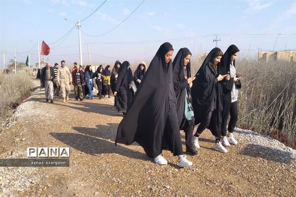 حضور دانش‌آموزان قائمشهری در اروندکنار