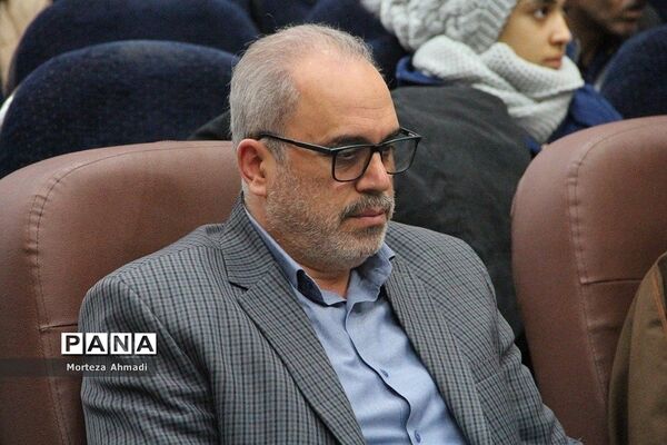 اعزام دانش‌آموزان به اردوی راهیان نور