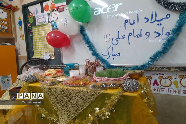 برگزاری جشنواره غذا دبستان حاجیه نوری ملارد در دهه فجر