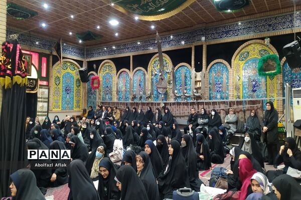 اعزام کاروان دانش‌آموزان دختر منطقه ۱۴ به اردوی راهیان نور