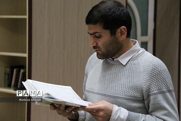 برگزاری مراسم اعتکاف دانش‌آموزان پسر مدارس شهرری