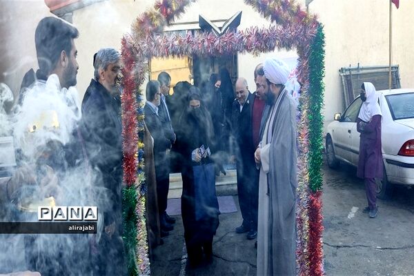 اعزام دانش‌آموزان دختر مدارس منطقه کهریزک به اردوی راهیان نور