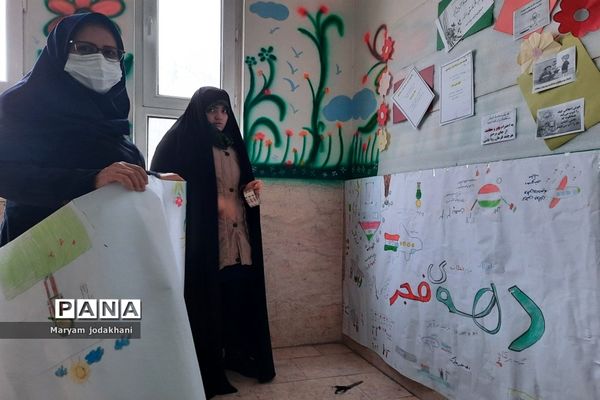 برگزاری طرح نقاشی همگانی در دبستان ایران جانمحمدی ملارد