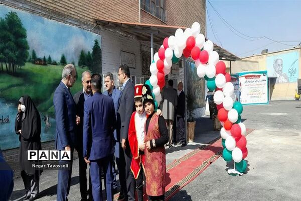 مراسم استقبال از ورزشکاران مسابقات کشوری والیبال و بسکتبال در شیراز