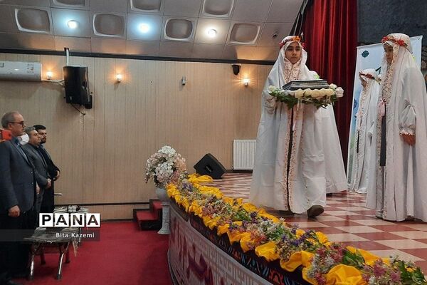 برگزاری بیست و نهمین اجلاس نماز در کانون فرهنگی تربیتی سمیه در شهرری