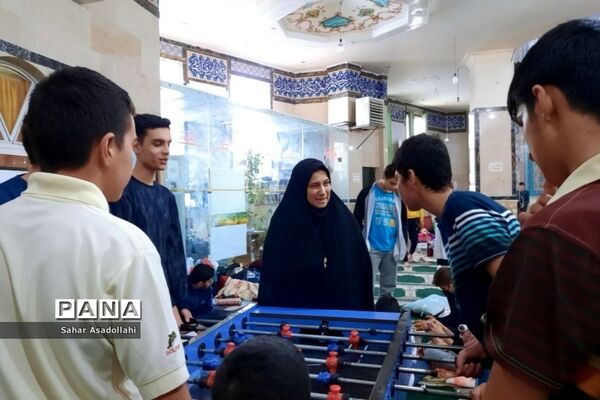 لحظه‌های ناب بندگی دانش‌آموزان در دماوند