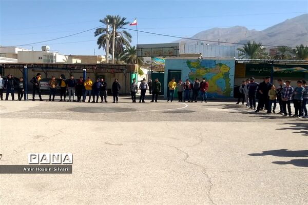 برگزاری دوره آموزشی آتش نشانی در مدارس جهرم