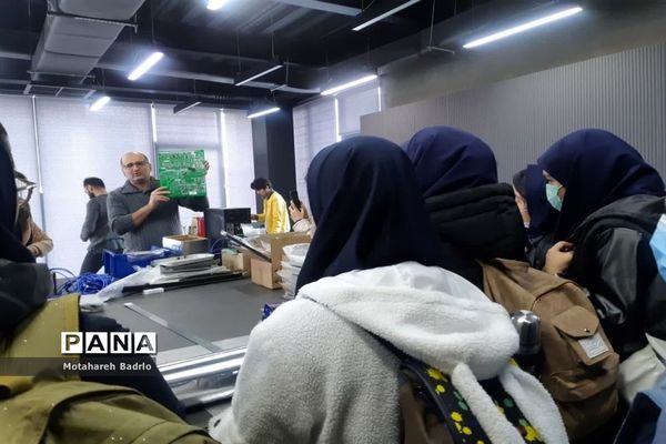 اردوی راهیان پیشرفت دانش‌آموزان مدرسه سمپاد اسلامشهر در پارک علم و فناوری پردیس