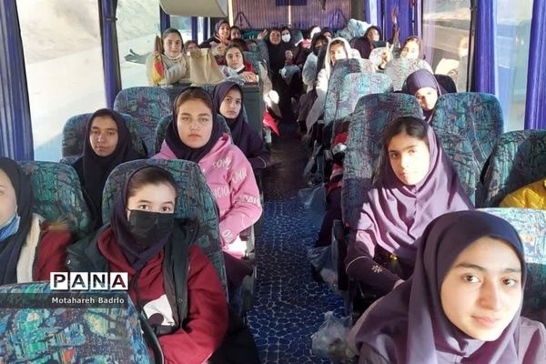 اردوی راهیان پیشرفت دانش‌آموزان مدرسه سمپاد اسلامشهر در پارک علم و فناوری پردیس