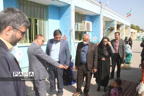 برگزاری جشنواره سنتی محلی در دبستان امام حسین(ع) شهرستان بهبهان