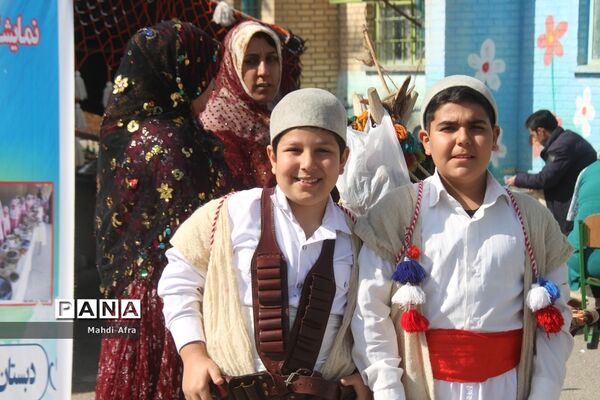 برگزاری جشنواره سنتی محلی در دبستان امام حسین(ع) شهرستان بهبهان
