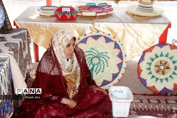 برگزاری جشنواره سنتی محلی در دبستان امام حسین(ع) شهرستان بهبهان