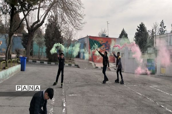 افتتاح زمین چمن دبیرستان دوره اول فضیلت منطقه 4